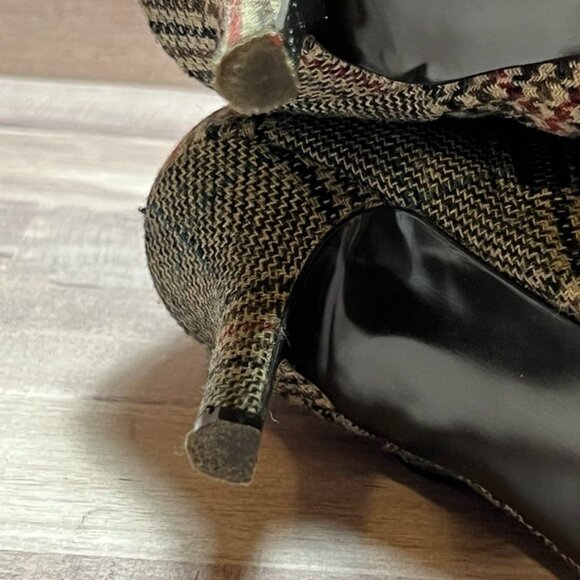 diba Plaid Ankle High Heel Boots With Button Detail & Side Zipper Closure - Picture 6 of 14